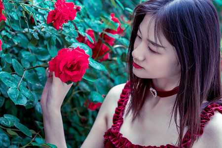 专家呼吁老年人定期进行眼部筛查与身体监测